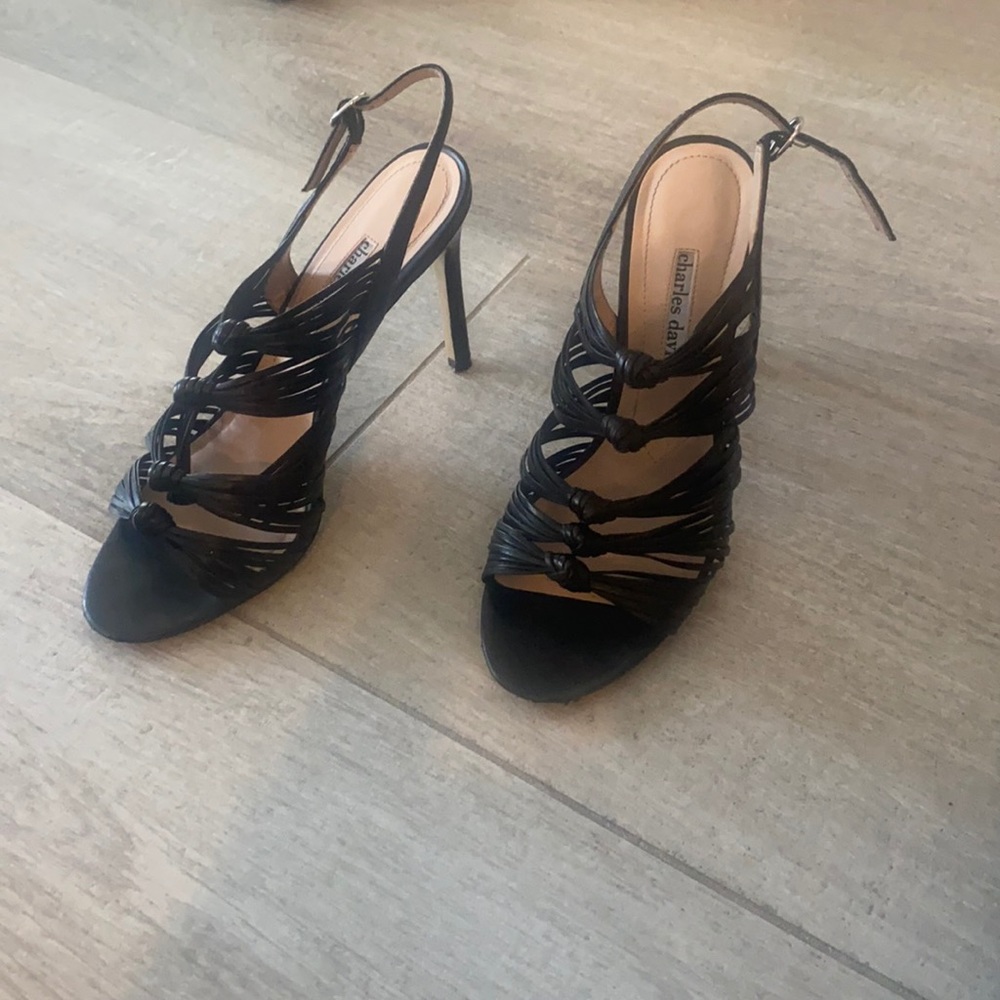Charles David heels size 8 black